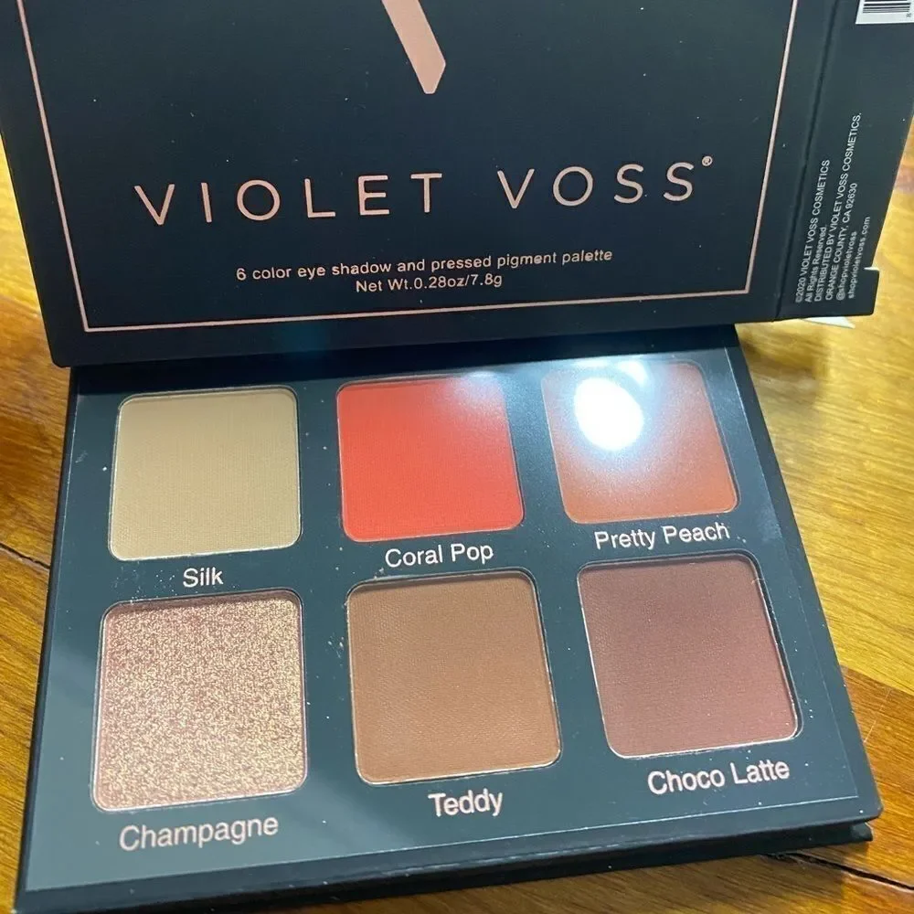 VIOLET Voss • mini eyeshadow palette